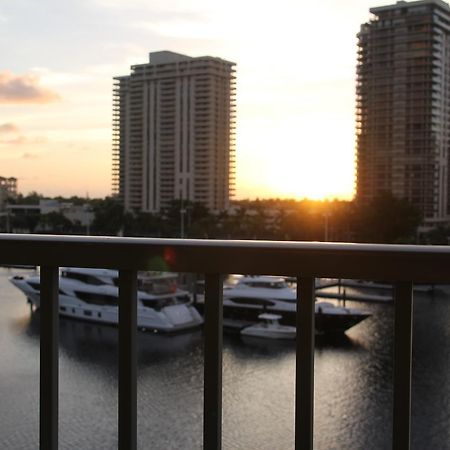 6-502 Amazing Water View - Three Bedrooms Aventura Exterior photo