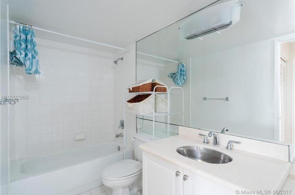6-502 Amazing Water View - Three Bedrooms Aventura Exterior photo