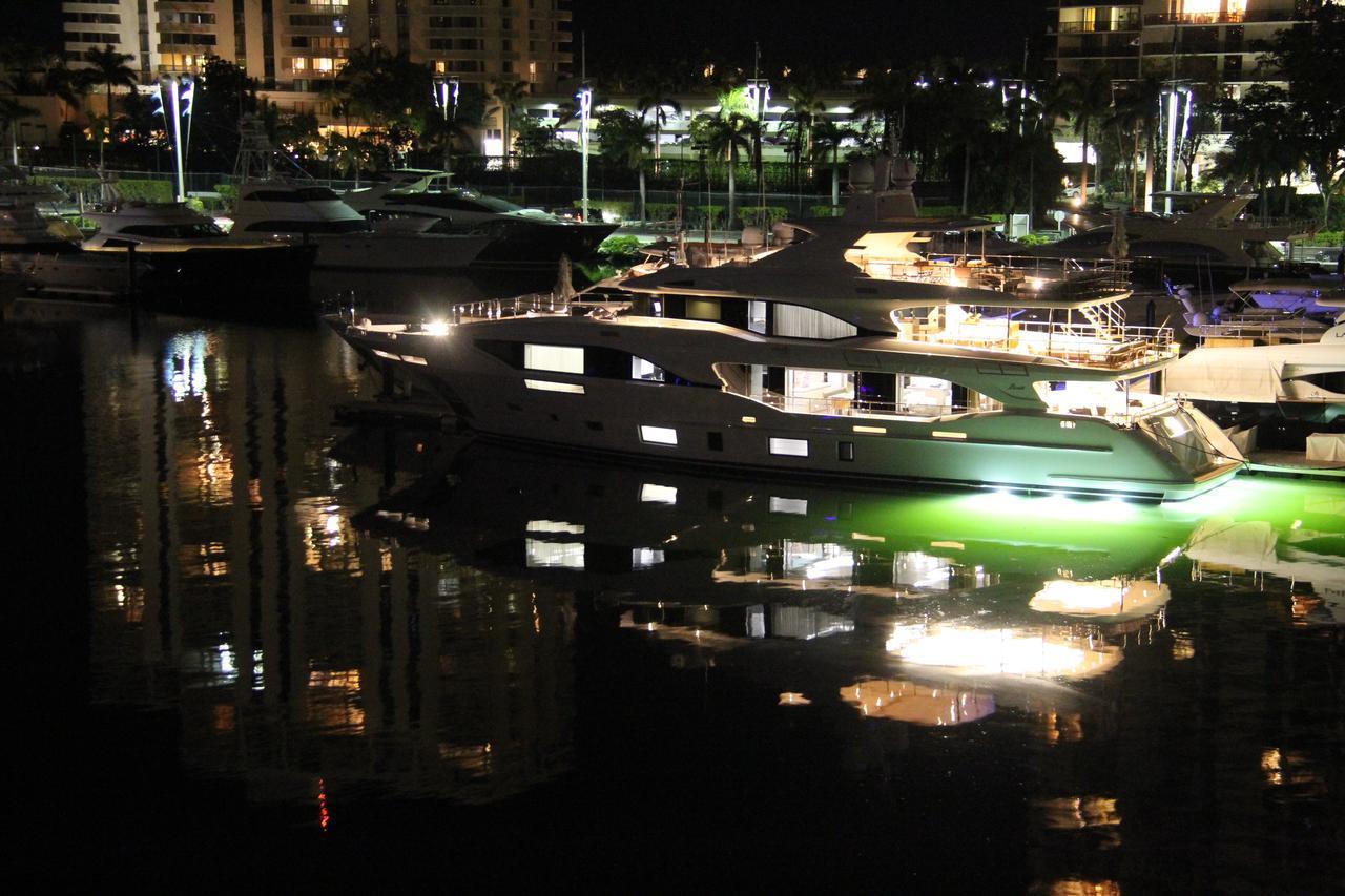 6-502 Amazing Water View - Three Bedrooms Aventura Exterior photo